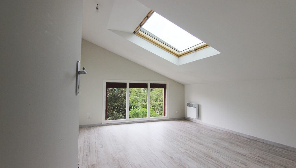 tendances 2025 pour la rénovation des combles aménagés